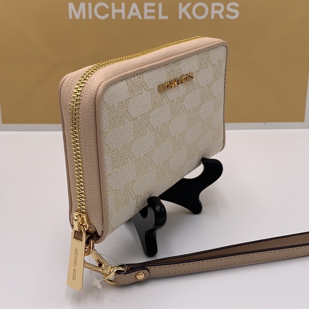 Michael Kors Jet Set Travel Large Multifunctional Phone Case Wristlet Wallet - Picture 9 of 14